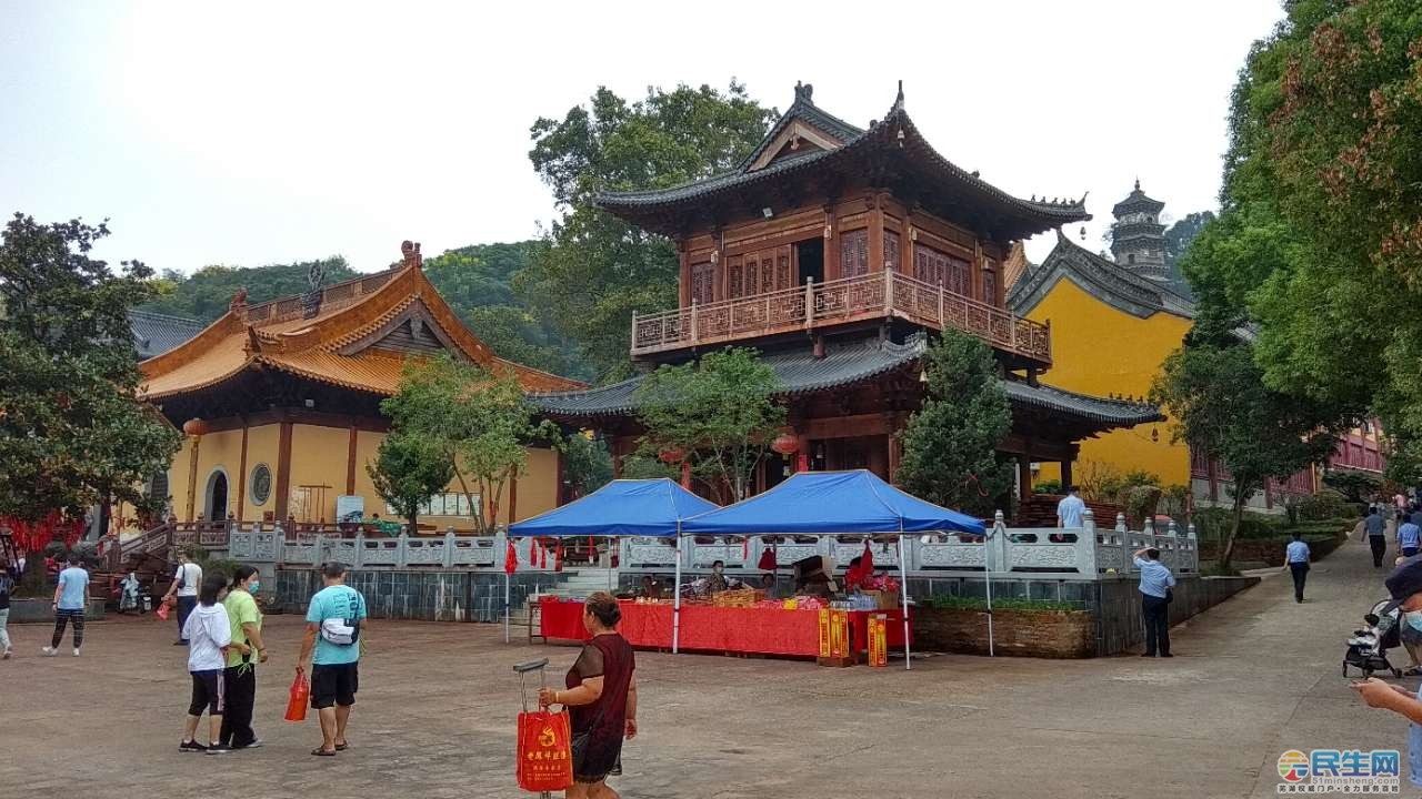 图播芜湖广济寺庙会