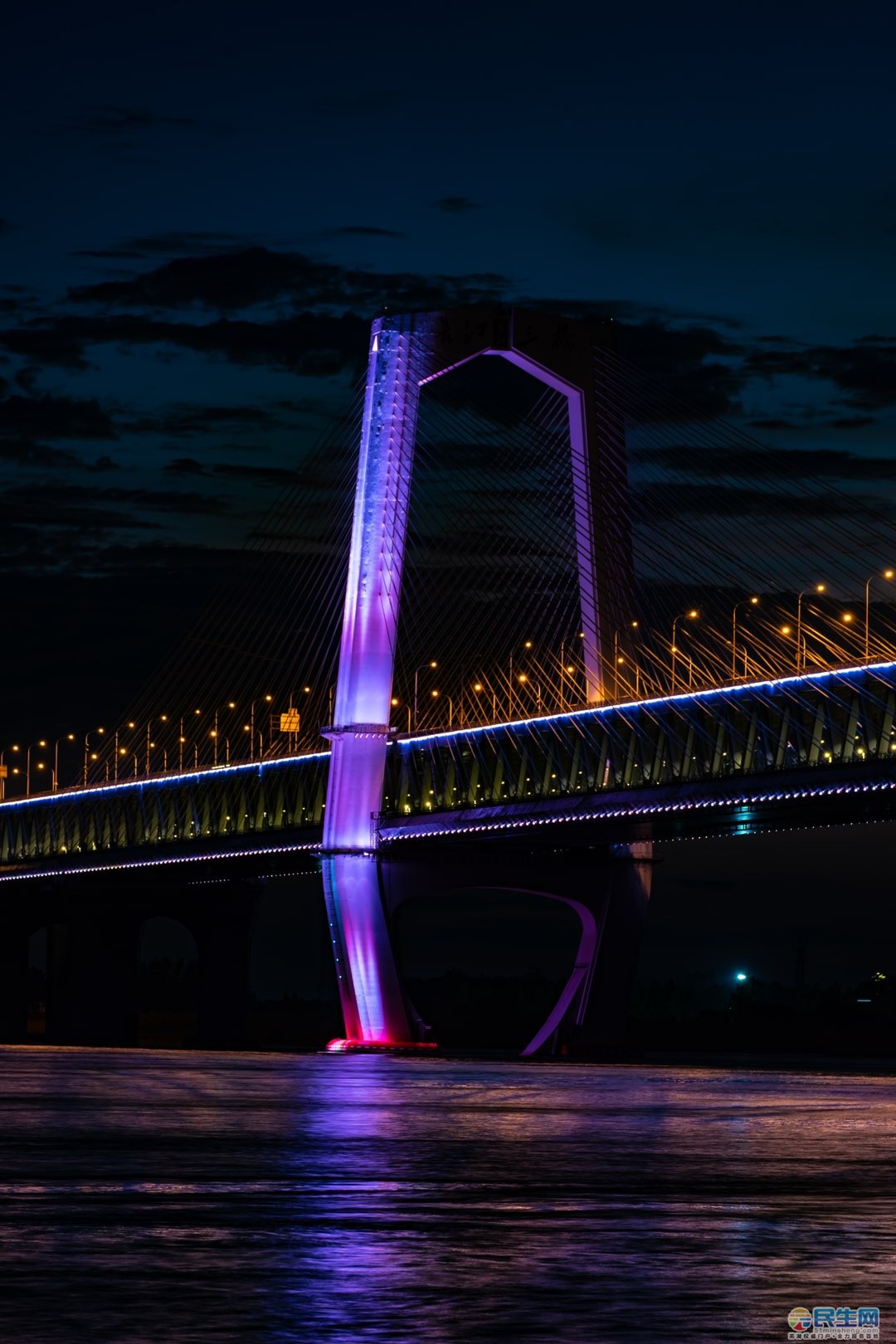 芜湖长江三桥夜景 